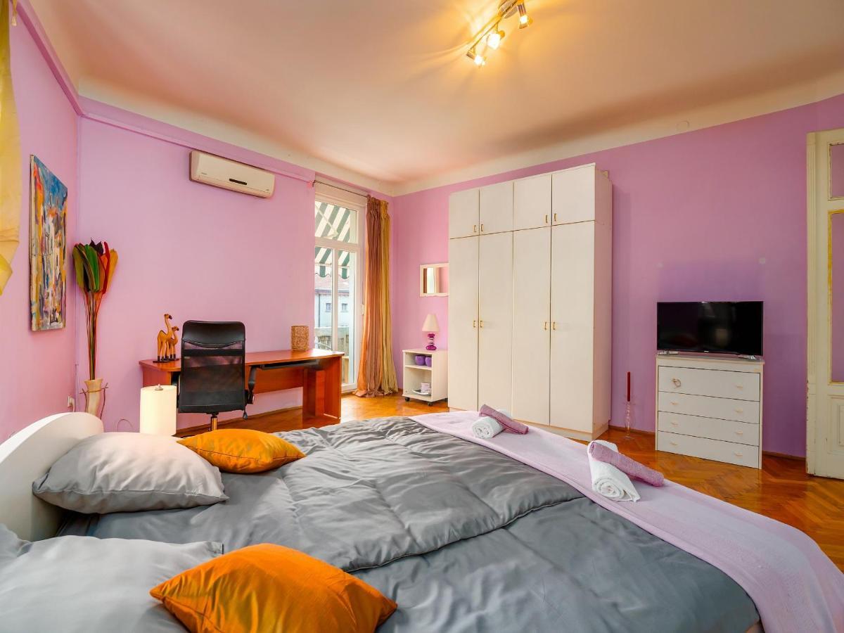 Grand Apartment In Strict Center Of Rijeka Extérieur photo