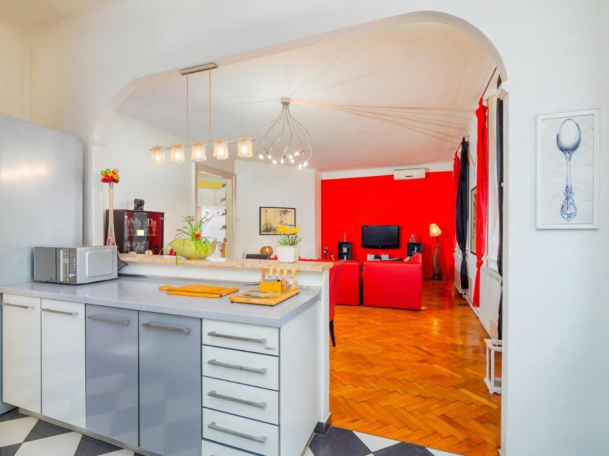 Grand Apartment In Strict Center Of Rijeka Extérieur photo